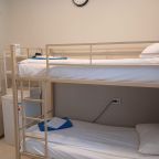 двухъярусная кровать