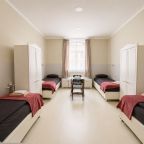 Четырехместный (Номер с четырьмя односпальными кроватями), 33 Отель