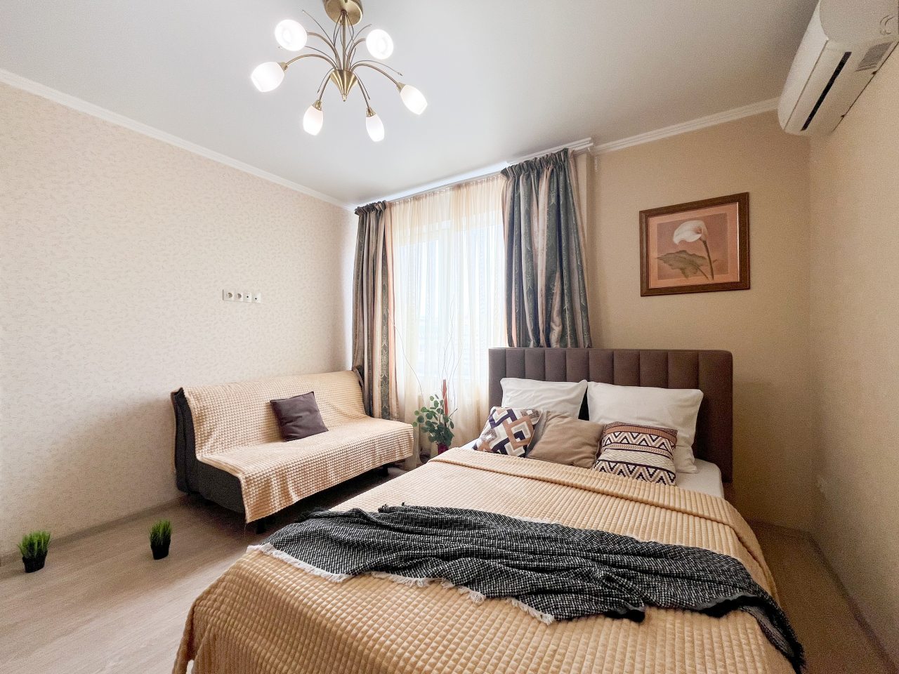 Апартаменты Двухкомнатная уютная квартира, Ростов-на-Дону