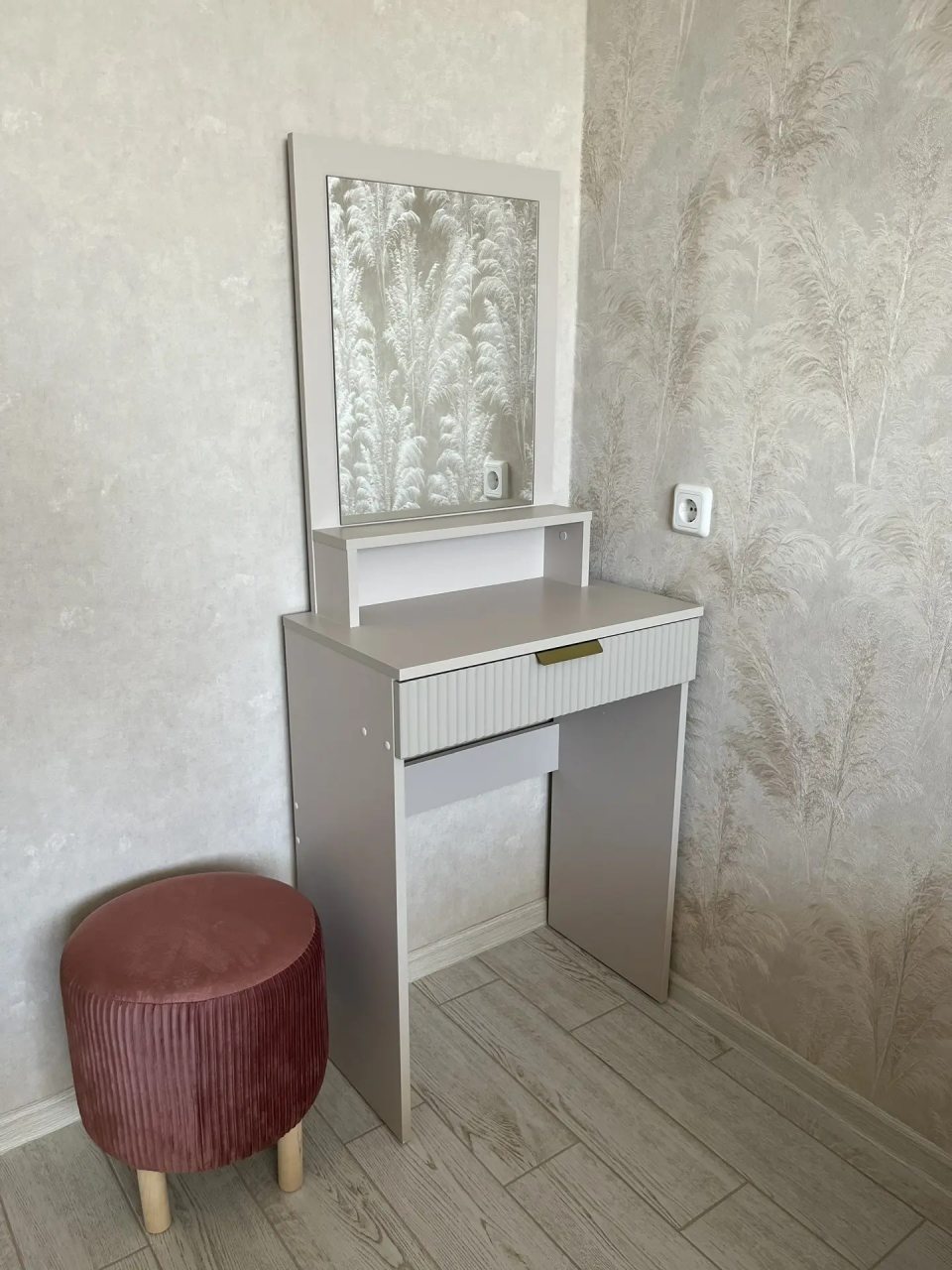 Апартаменты (Апартаменты (Стандарт двухкомнатный (N 13), 2 линия, полуцоколь)), Апарт-отель Локейт