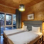 Коттедж (Дуплекс на 4 персоны с видом на территорию), Загородный клуб Жемчужина