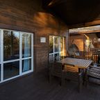 Коттедж (Дуплекс на 6 персон с видом на Вуоксу), Загородный клуб Жемчужина