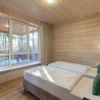 Шале (На 6 персон с сауной (вид на Вуоксу)), Загородный клуб Жемчужина