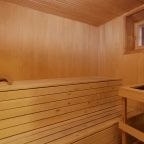 Шале (На 6 персон с сауной (вид на Вуоксу)), Загородный клуб Жемчужина