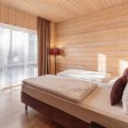 Шале (Люкс на 8 персон с террасой и видом на Вуоксу), Загородный клуб Жемчужина