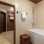 Шале (Люкс на 8 персон с террасой и видом на Вуоксу), Загородный клуб Жемчужина