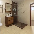 Шале (Люкс на 8 персон с террасой и видом на Вуоксу), Загородный клуб Жемчужина