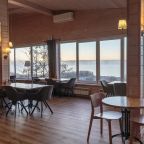 Ресторан («шведский стол»), Загородный клуб Жемчужина