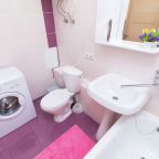 Четырехместный (Тюльпаны), Апартаменты Гостиный Дворъ и Ко на Щорса 103