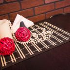 Люкс (Хроника), Апартаменты Гостиный Дворъ и Ко на Щорса 103