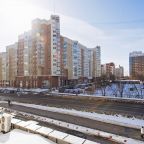 Смешенная парковка, Апартаменты Гостиный Дворъ и Ко на Щорса 103