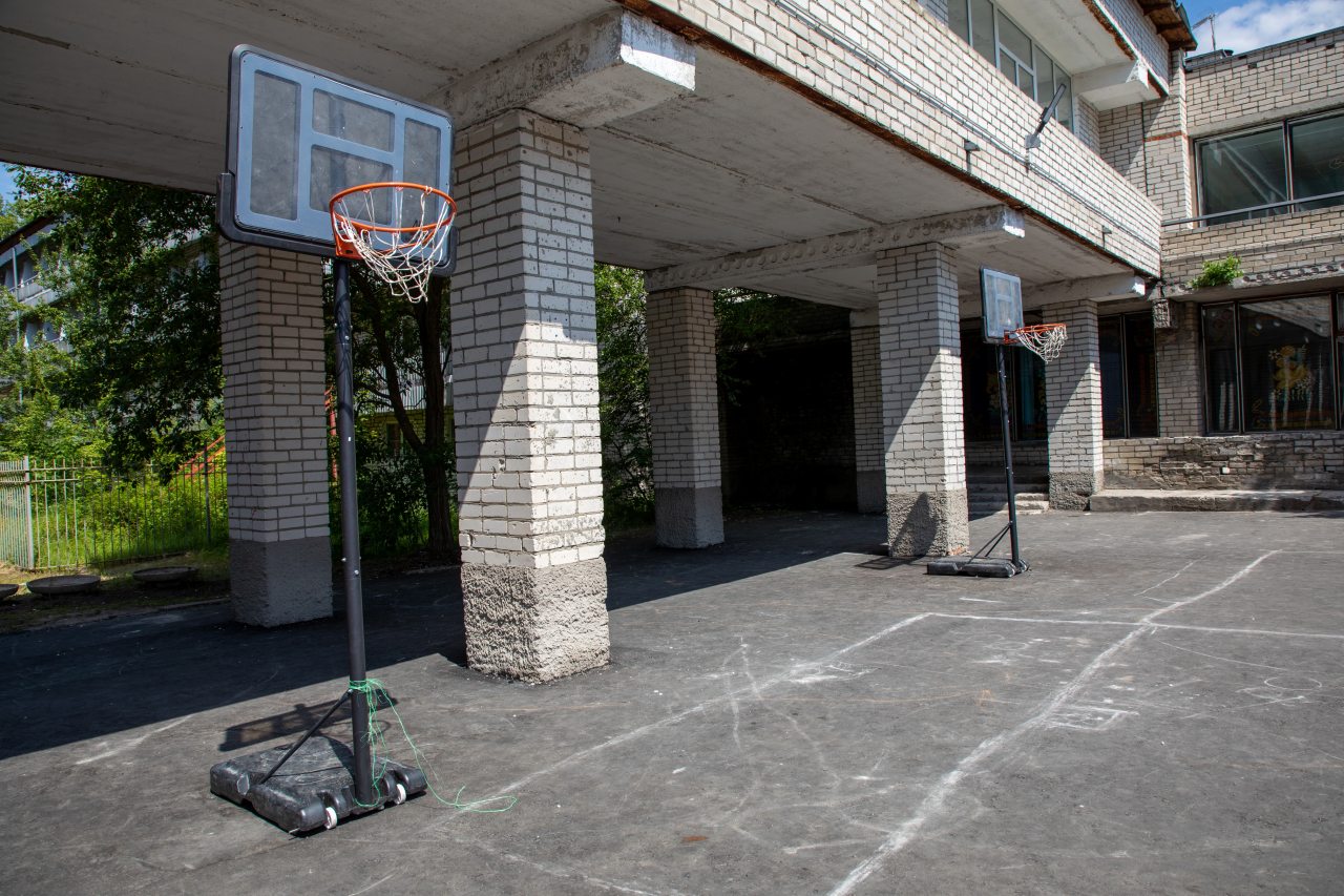 Баскетбольная площадка, Отель Сосновый Бор