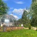 Купольная прозрачная беседка, Гостевой дом Рай в шалаше в Коробицыно