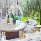 Купольная прозрачная беседка, Гостевой дом Рай в шалаше в Коробицыно