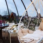 Качели, Гостевой дом Рай в шалаше в Коробицыно