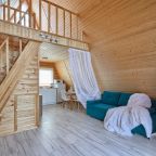 Шале (Шале 1), Гостевой дом Рай в шалаше в Коробицыно