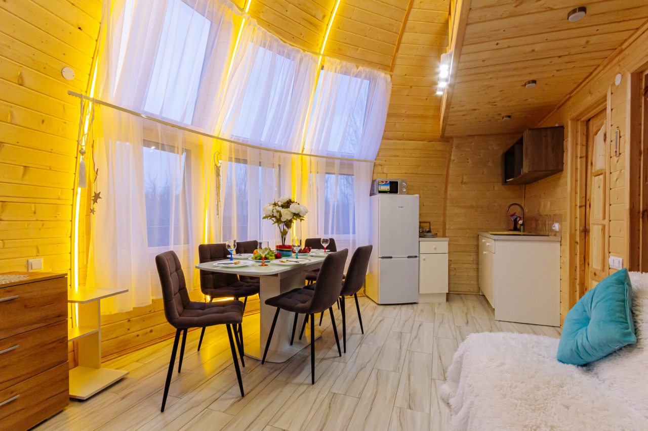 Девятиместный (Купольный домик 2), Гостевой дом Рай в шалаше в Коробицыно