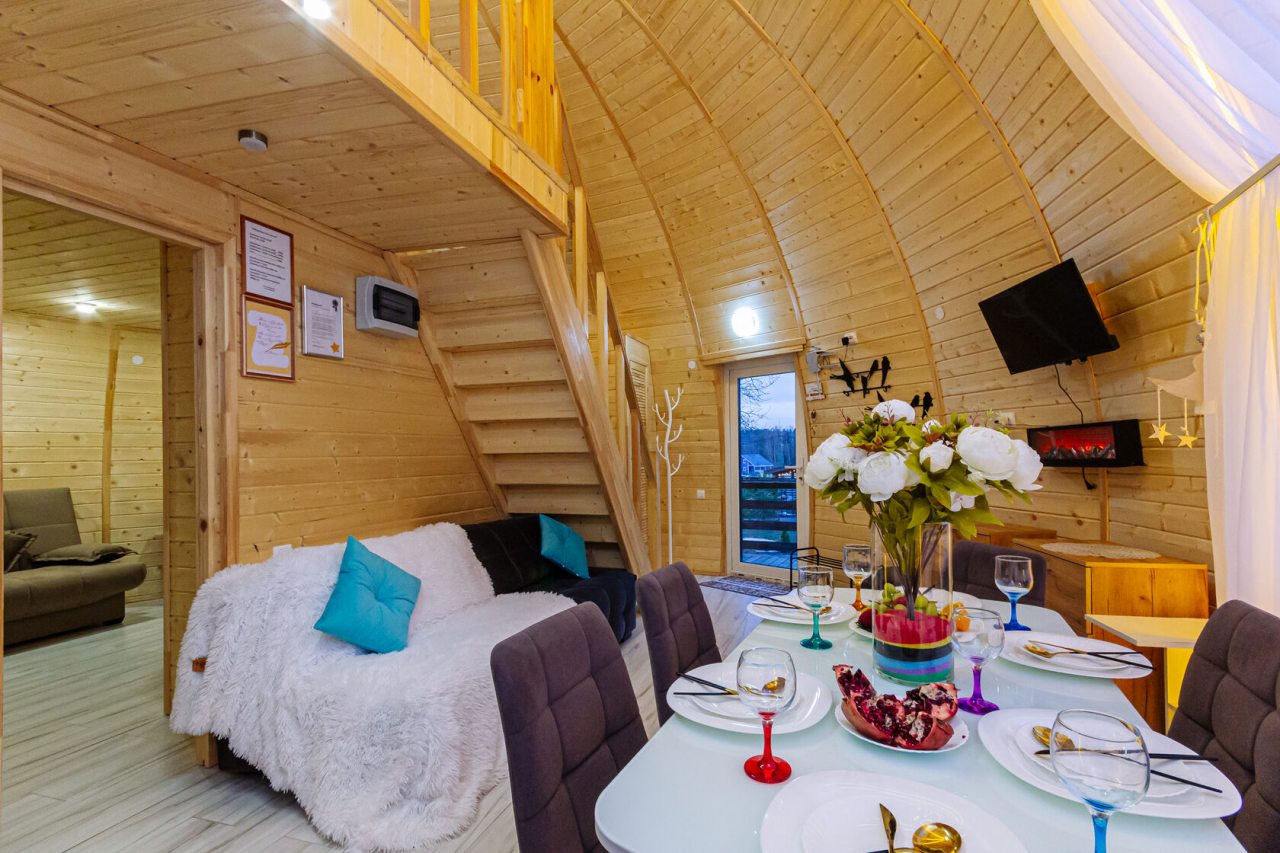 Девятиместный (Купольный домик 2), Гостевой дом Рай в шалаше в Коробицыно