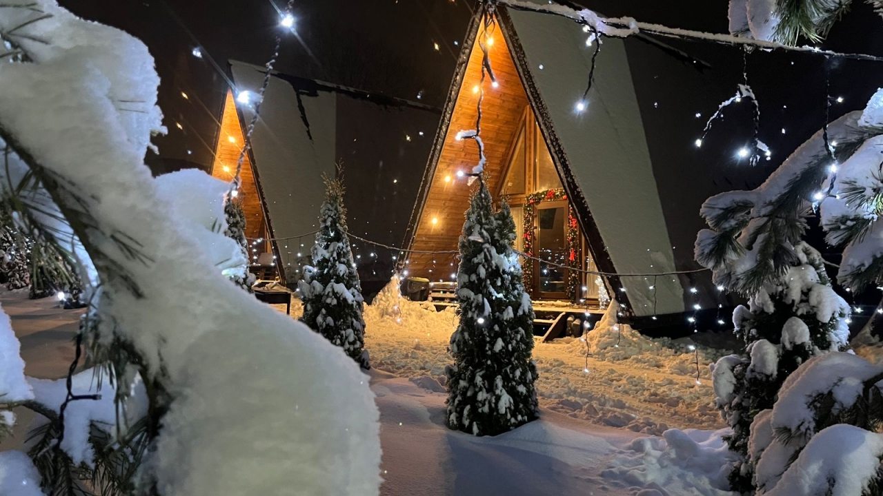 Шале (Шале 2), Гостевой дом Рай в шалаше в Коробицыно