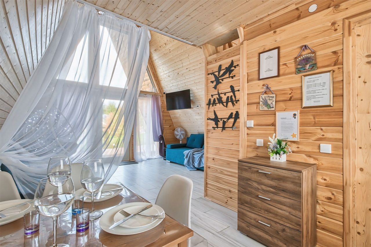 Шале (Шале 2), Гостевой дом Рай в шалаше в Коробицыно