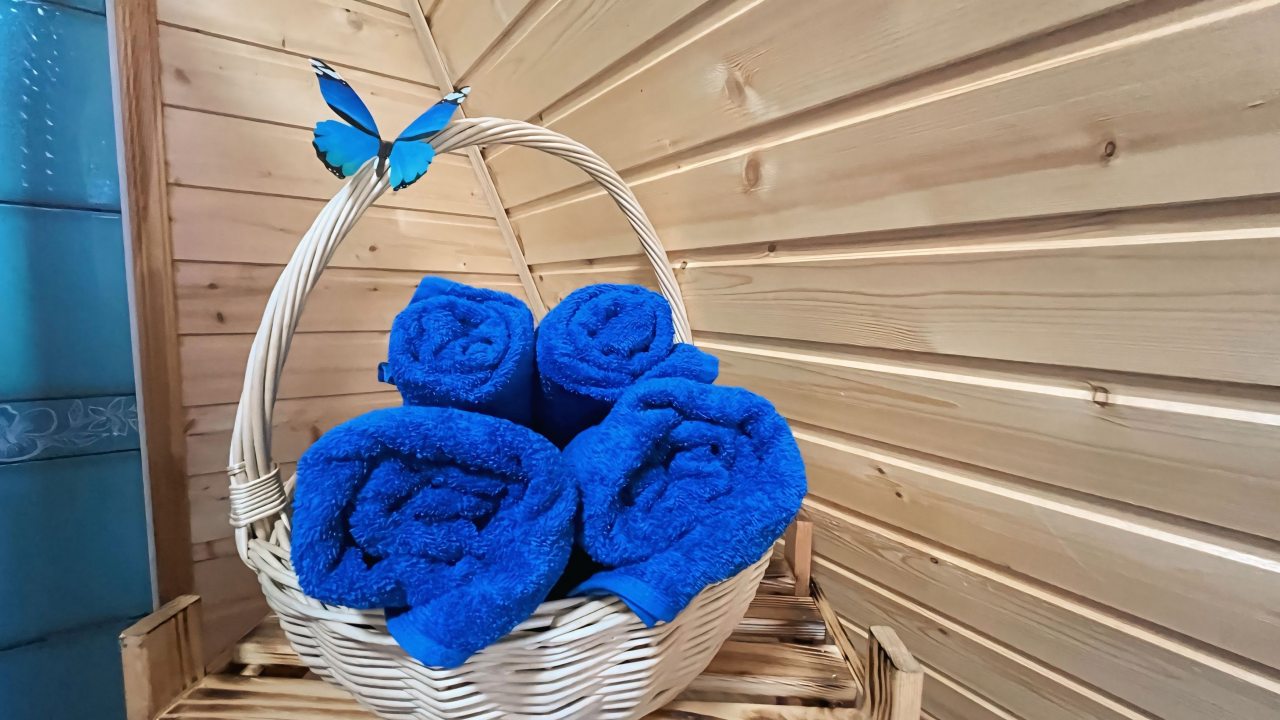 Шале (Шале 2), Гостевой дом Рай в шалаше в Коробицыно