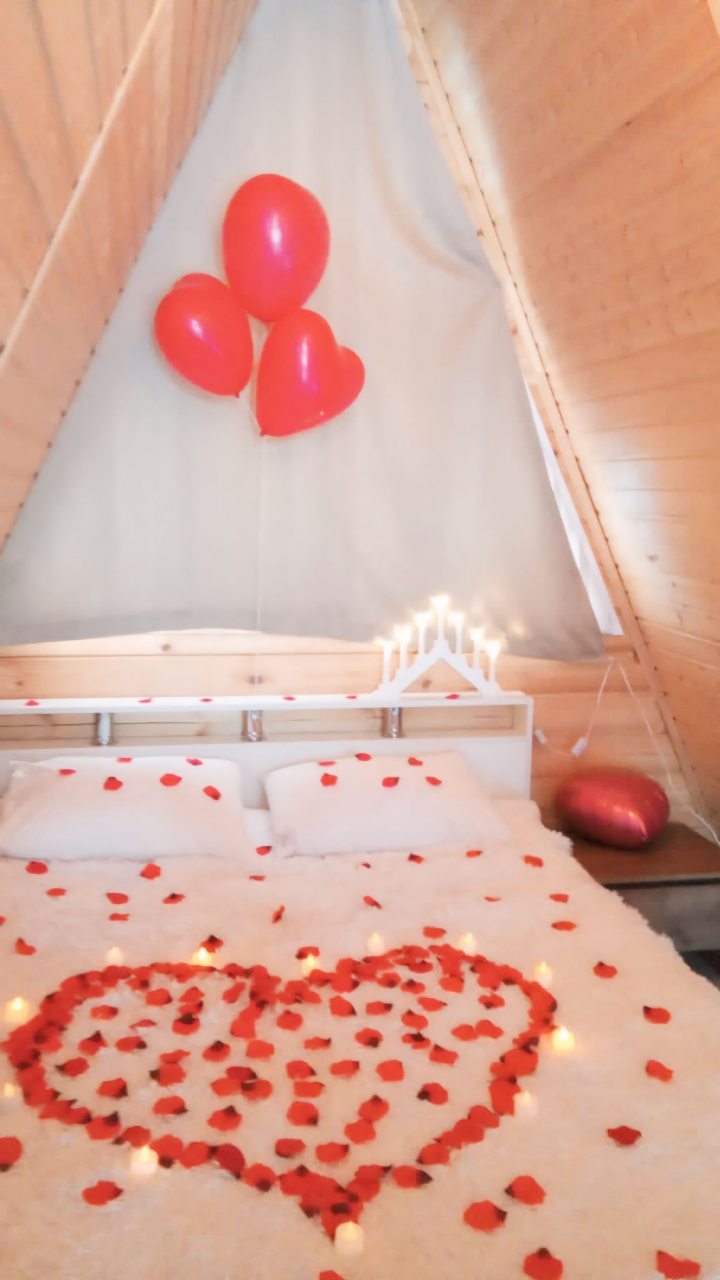 Шале (Шале 2), Гостевой дом Рай в шалаше в Коробицыно