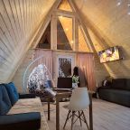 Шале (Шале 3), Гостевой дом Рай в шалаше в Коробицыно