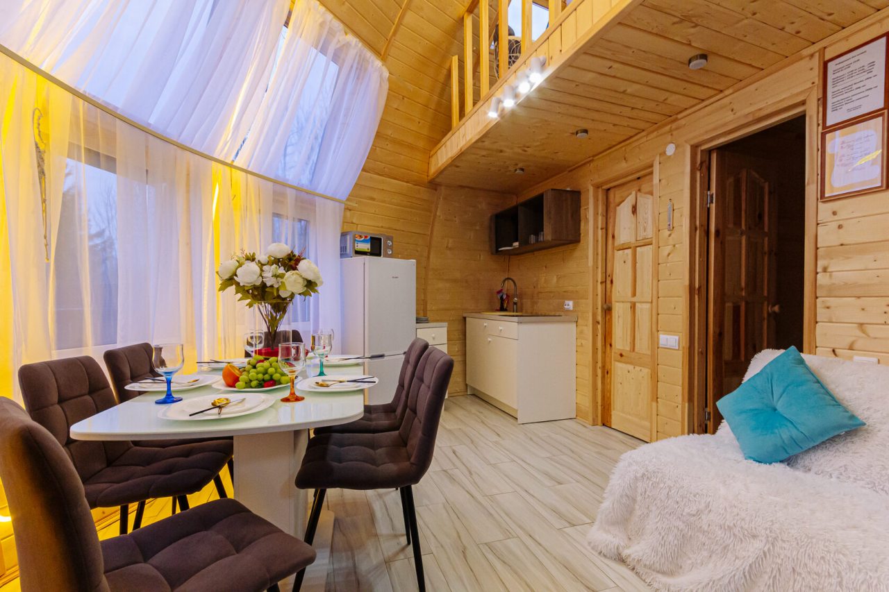 Десятиместный (Купольный домик 1), Гостевой дом Рай в шалаше в Коробицыно