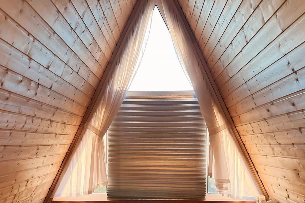 Шале (Большой дом), Гостевой дом Рай в шалаше в Коробицыно