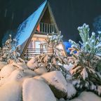 Шале (Большой дом), Гостевой дом Рай в шалаше в Коробицыно