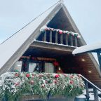 Шале (Большой дом), Гостевой дом Рай в шалаше в Коробицыно