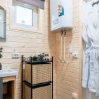 Шале (Большой дом), Гостевой дом Рай в шалаше в Коробицыно