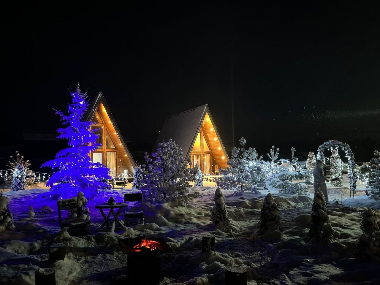 Шале (Шале 2), Гостевой дом Рай в шалаше в Коробицыно