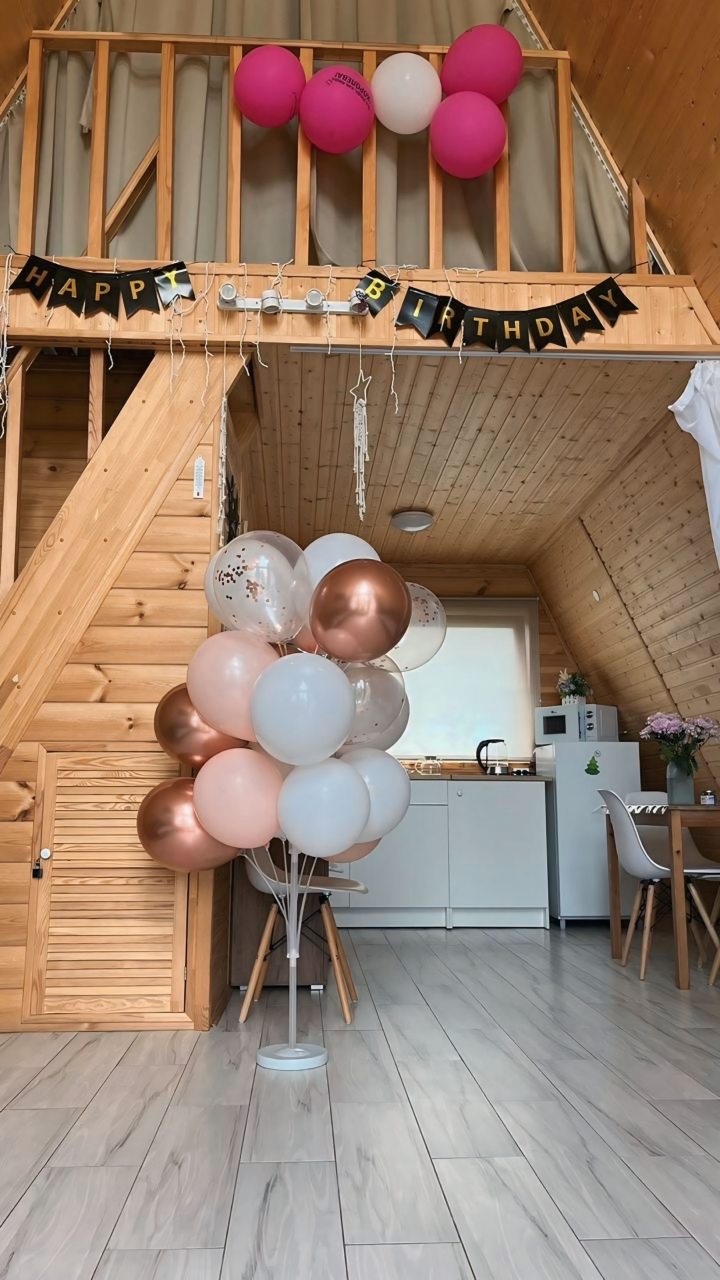 Шале (Шале 2), Гостевой дом Рай в шалаше в Коробицыно