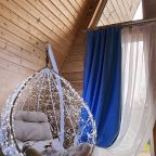 Шале (Шале 2), Гостевой дом Рай в шалаше в Коробицыно