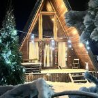 Шале (Шале 1), Гостевой дом Рай в шалаше в Коробицыно