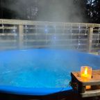 Шале (Шале 1), Гостевой дом Рай в шалаше в Коробицыно