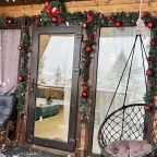 Шале (Большой дом), Гостевой дом Рай в шалаше в Коробицыно