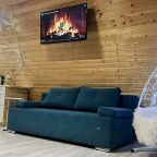 Шале (Большой дом), Гостевой дом Рай в шалаше в Коробицыно