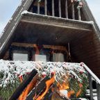 Шале (Большой дом), Гостевой дом Рай в шалаше в Коробицыно