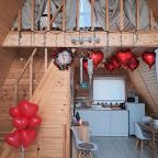 Шале (Шале 3), Гостевой дом Рай в шалаше в Коробицыно