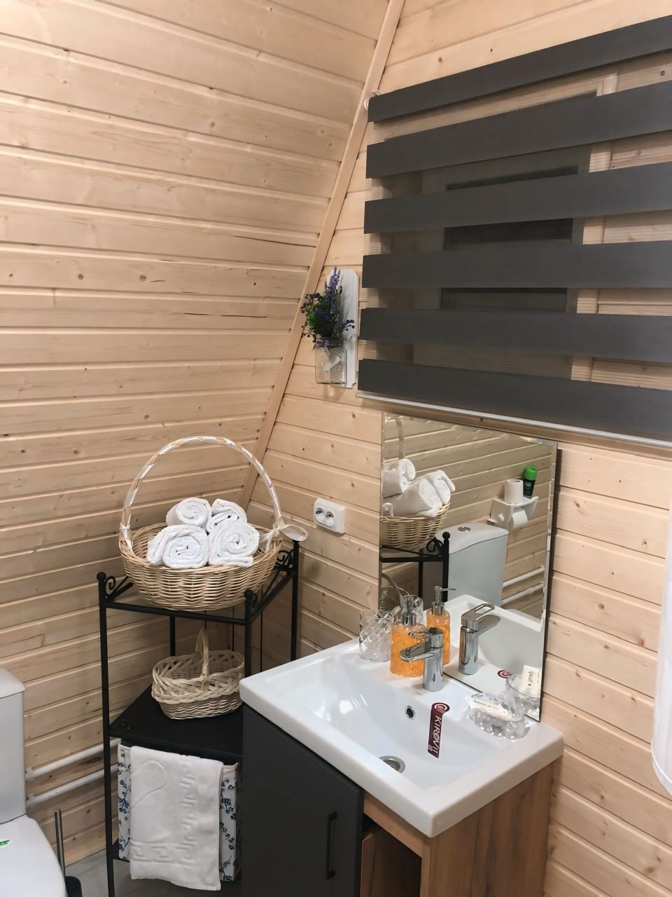 Шале (Шале 3), Гостевой дом Рай в шалаше в Коробицыно