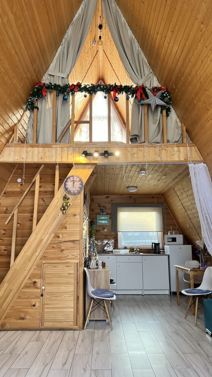 Шале (Шале 3), Гостевой дом Рай в шалаше в Коробицыно