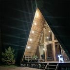 Шале (Шале 3), Гостевой дом Рай в шалаше в Коробицыно