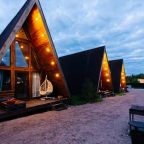 Шале (Шале 3), Гостевой дом Рай в шалаше в Коробицыно