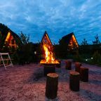 Шале (Шале 1), Гостевой дом Рай в шалаше в Коробицыно