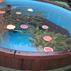 Шале (Шале 1), Гостевой дом Рай в шалаше в Коробицыно