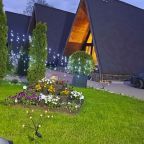 Шале (Шале 1), Гостевой дом Рай в шалаше в Коробицыно