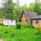 Спортивная площадка, Гостевой дом Рай в шалаше в Светлом