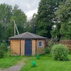 Беседки для отдыха, Гостевой дом Рай в шалаше в Светлом